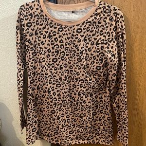 Cheetah print long sleeve shirt